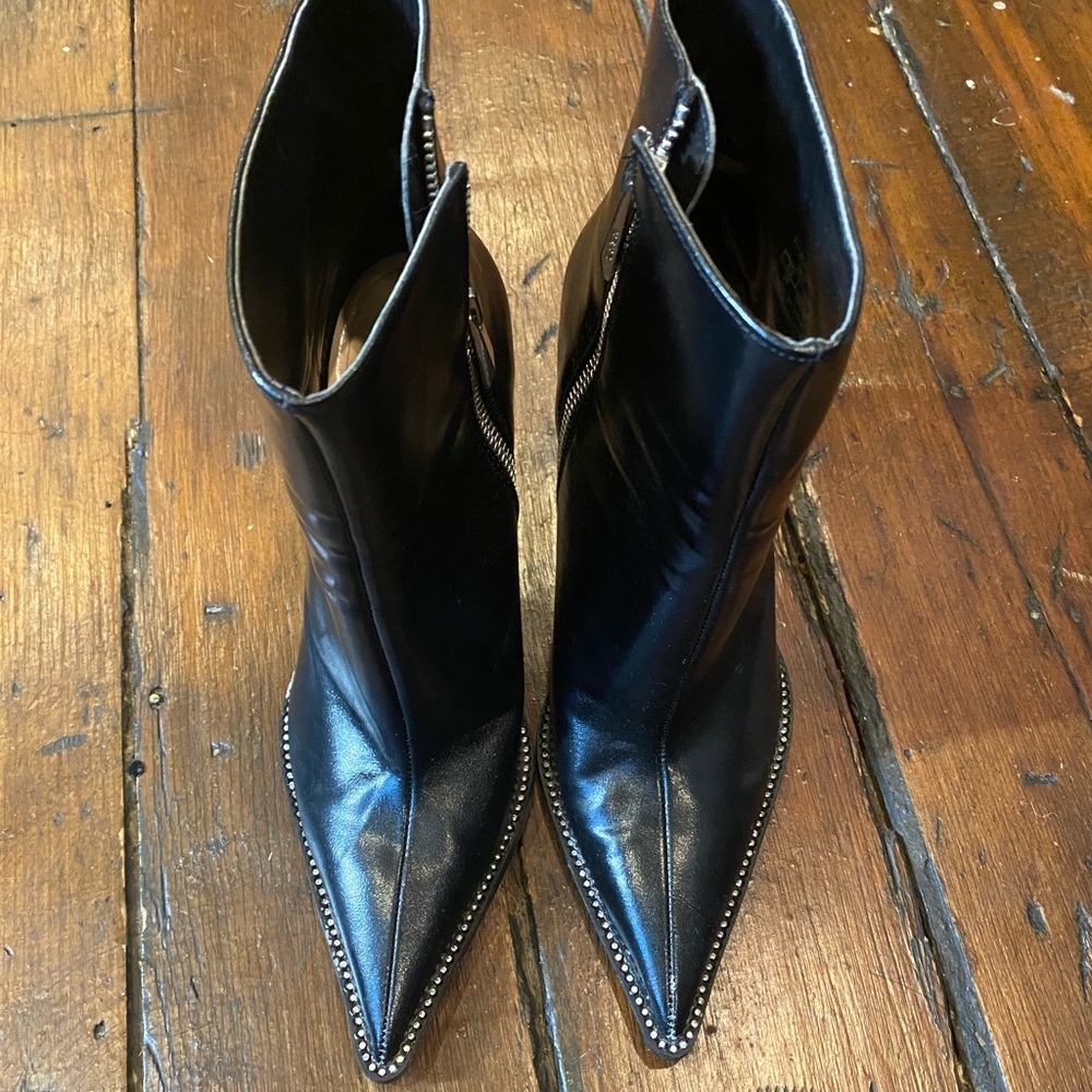Zara leather rhinestone pointed heels